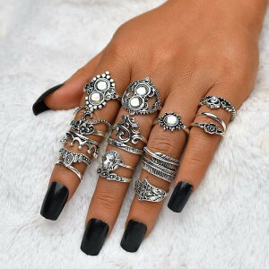 指輪 リング 16点セット アクセサリー レディース 女性用 銀色 トーテム 彫刻 レトロ エスニック 王冠 クラウン 花 かわいい おしゃれ ギフト