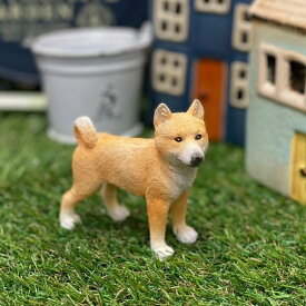 豆柴 柴犬 茶柴 立ち姿 ミニチュアアニマル 小さな動物の世界 レトロ アンティーク風 置物 オブジェ インテリア プレゼント ギフト かわいい ユニーク 楽しい 癒し マスコット フィギュア リアル 本物そっくり コレクション 手のひらサイズ ED13041A