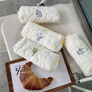 かわいい シンプル おしゃれ 文具 花柄刺繍and花柄ステッチデザインペンケース 可愛い 韓国 スリム 大容量 高校生女子 オシャレ