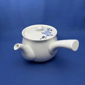 }{ ҂ SS  t g e  eB[|bg  XeX Ԗ͗l ԕ {  { Β   a  i