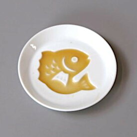絵柄が浮き上がるお醤油皿　白磁　白い食器　鯛 たい タイ 日本製 美濃焼 おしゃれ 《在庫品/欠品時約1ヶ月程度》