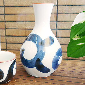 Pq g Lc   Ƃ JtF aH H  { k񂹏il