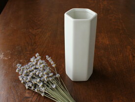 【アウトレット】六角切立 花瓶 白 15.7cm / 白無地 フラワーベース 生け花 花器 ナチュラル インテリア雑貨 和テイストにも