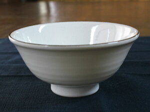 yAEgbgz  q 12.2×h5.8cm / ђq q   aH јq y