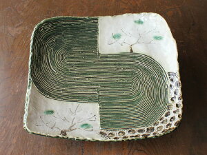 yAEgbgzD@^^LR  / pM XNGA t