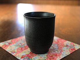 【アウトレット】黒マット結晶 段彫長湯呑 / 和食器 湯呑み 湯のみ 湯飲み 湯呑 コップ 黒い食器 ブラック 日本茶