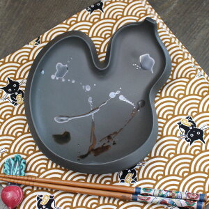 yAEgbgzЂ t [19×18×H5cm] / X^[ t aH  N Z\   j  O Ԃ