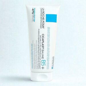 yȂzLA ROCHE POSAY VJvXg yAN[ B5+ 100ml [bV|[ CICA c{NT pem[ r^~B5  ێ e CO j[Ȁi]
