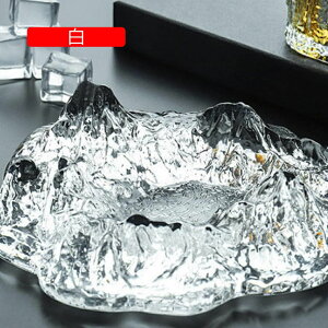 灰皿 置物 オブジェ アイスバーグ型灰皿 ガラス製 エレガント 卓上灰皿 おしゃれ 可愛い 卓上 白 インテリア 客室グッズ オフィス 吸煙灰皿 灰皿スタンド 防臭 喫茶店 北欧風 たばこ 来客 タ