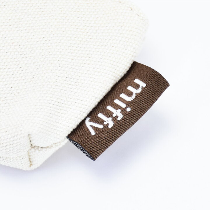 楽天市場 ミッフィー ペンケース 筆箱 フラットペンポーチ 文具 ふで箱 うしろ姿 イラスト キャンバス生地 ミニ 小さい シンプル コンパクト スリム レディース 大人 女性 大学生 女子 女の子 携帯用 雑貨 整理 オシャレ おしゃれ 可愛い かわいい 人気 キャラクター