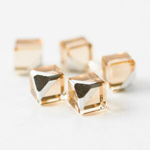 KXL[u Ȃ CgRhgp[Y 6mm 4 4   lp rW[ \t  0.6cm p[c ≮ UVW LEDW OXL[u ޗ nhCh H[  A