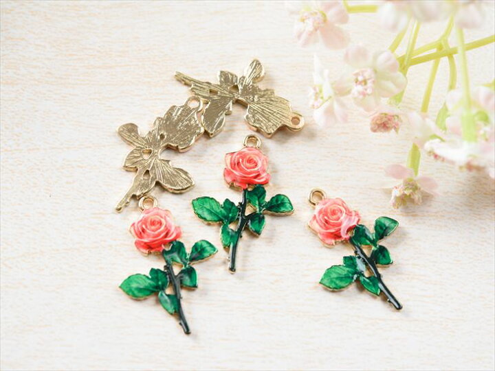 楽天市場】チャーム イラストチャーム バラ 28mm レッド 5個 2.8cm  