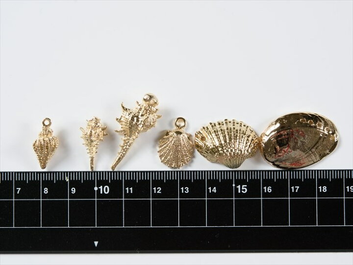 冬バーゲン シェルチャーム カウリ 18mm 22mm程度 ゴールドメタル くり抜き 貝 レジン枠にも マリン 夏 1個 冬バーゲン シェルチャーム カウリ 18mm 22mm程度 ゴールドメタル くり抜き 貝 レジン枠にも マリン 夏 1個