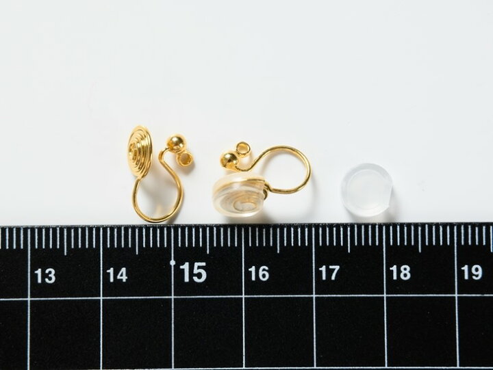 楽天市場】イヤリングパーツ クリップ 丸玉付 シリコンカバー付 【選べる5種】 14mm 2ペア 4個 ノンホールピアス 約1.4cm アクセサリー パーツ クリップイヤリング ニッケルフリー オメガ 挟む はさむ 材料 問屋 ハンドメイド資材 アレルギー対応 イヤリング土台 さや工房 ... 楽天市場】イヤリングパーツ クリップ 丸玉付 シリコンカバー付 【選べる5種】 14mm 2ペア 4個 ノンホールピアス 約1.4cm アクセサリー パーツ クリップイヤリング ニッケルフリー オメガ 挟む はさむ 材料 問屋 ハンドメイド資材 アレルギー対応 イヤリング土台 さや工房 ...
