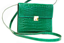 エルメス　HERMES　クリック 16 ポーチウォレット　グリーン　ヴェールエメラルド　クロコダイル アリゲーター　S金具　シルバー金具　ショルダー ポーチ バッグ　D刻印　2019年製造　本物　未使用 展示品　Shoulder Pouch Wallet Bag CLIC 16 Vert emeraude　緑　クロコ