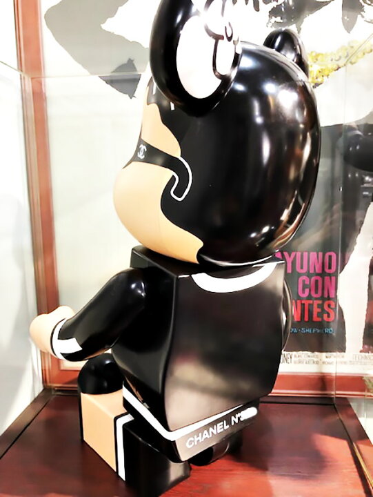 楽天市場】シャネル×ベアブリック CHANEL×BE@RBRICK フィギュア レア物 