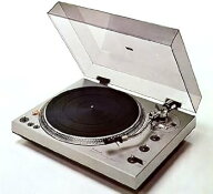 【中古】［非常に良い］Technics SL-1300 DDドライブ・フルオート.レコードプレーヤー