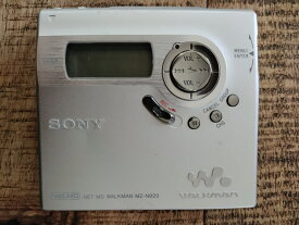 【中古】ソニー Net MDウォークマン シルバー MZ-N920 S