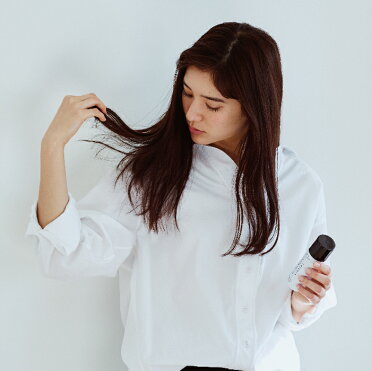 ヘアトリートメントパフューム レイヤードフレグランス ヘアフレグランス ヘアスプレー フレグランス フレグランスミスト ヘアミスト タバコ 消臭 髪 スプレー 髪の臭いスプレー ヘアコロン 洗い流さない トリートメント 女性 男性 レディース メンズ ユニセックス