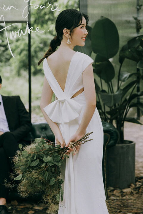 楽天市場】マーメイドラインドレス Vカット ノースリーブ  