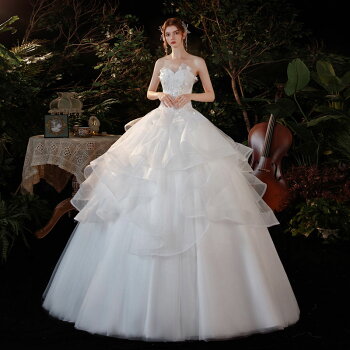 楽天市場 ウェディングドレス ウエディングドレス 花嫁二次会 Wedding Dress ビスチェ ブライダルドレス ウエディングドレス 刺繍 花嫁 ドレス ロングドレス 海外挙式 ロングドレス ふわふわスカート プリンセスブライダルドレス Schik