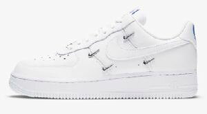 �y���������z�i�C�L�E�B�����Y�@�G�A �t�H�[�X 1 �e07 LXNIKE WMS AIR FORCE 1 07LX �z���C�g/�n�C�p�[���C����/�u���b�N/�z���C�g
