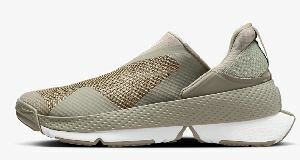 yԌZ[zyziCLEBY@ S[ tCC[YWMS NIKE GO FLYEASECgA[~[/ubN/zCg