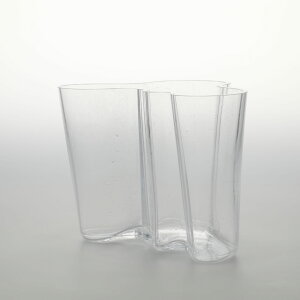 �y0199�z�C�b�^�� / �A�A���g �x�[�X 160mm �o�u�� �N���A [iittala / Alvar Aalto Vase]