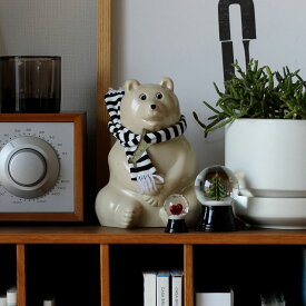 プラステップ Polar Bear Money Box マフラー付き ブラック [ PLASTEP シロクマ 貯金箱 ]