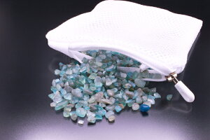 アパタイト美容温泉石 / マイナスイオン 血行促進 ターンオーバー促進 ストレス軽減 保湿向上 リラックス 天然石 パワーストーン さざれ お風呂 温泉気分 入浴剤 温泉水 くすみ シミ 小ジワ