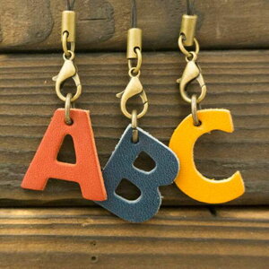 栃木レザー 本革 【 イニシャル ストラップ 】アルファベット 英語 スマホ リュック キーホルダー チャーム 革 レザー おしゃれ シンプル 無地 日本製