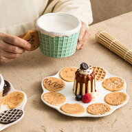 大容量 ビスケットマグカップ＆プレートセット｜陶器製・耐高温・軽量 マカロンカラー クッキー柄コーヒ…