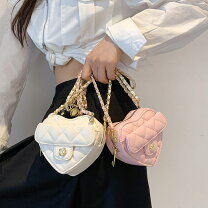 楽天市場】ハートキルティングショルダーの通販