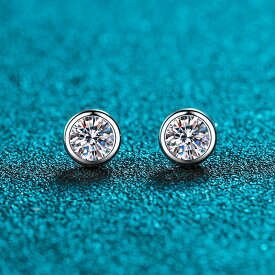 ピアス モアサナイト 0.3ct 0.5ct 1ct シルバー925 人工ダイヤモンド モアッサナイト ギフト 普段使い 耳飾り 入学式 卒業式 パーティー 結婚式 プレゼント med07