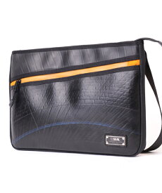 【新春P5倍 1/16まで】ショルダーバッグ メンズ サコッシュバッグ エクスパンダブル SEAL シール 斜めがけ 大きめ 30代 40代 50代 防水 耐水 ブランド A4 大人 きれい 多機能 軽量 廃タイヤ タイヤチューブ 人気 日本製 黒 プレゼント ギフト