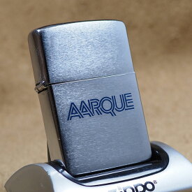Zippo：1982年製　AAROUE表面彫刻ビンテージジッポーライター 【200】【彫刻】 【現品のみ】 【中古】【USA】【ジッポ】【バースイヤー】【誕生年】【プレゼント】
