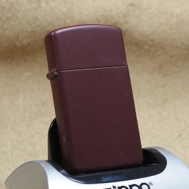 Zippo：1986年10月製　赤茶系カラーマットビンテージスリムジッポーライター 【スリム】 【ブラウン】【マット】 【現品のみ】 【中古】 【無地】【カラー】【定番】【ジッポ】【バースイヤー】【誕生年】【プレゼント】【ジッポー屋】 【送料無料】
