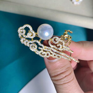 アクセサリー レディース DIY ※パールなし 空ホルダー 半完成品 セイコー 厚手 金 メッキ マイクロ ジルコニア 翔雲 鹿 パールブローチ ピン コサージュ 空 ホルダー