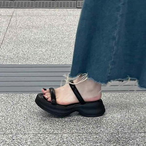 fB[X  T_ r[` v[ ][g  ₷  AE^[EFA tX  _u Xgbv  \[ EFbW 