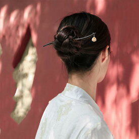 ヘアヘアアクセサリー かんざし ヘアピン 木 猫の爪 頭 髪飾り 檀木 髪留め 大人式 母の日 ギフト レトロ おしゃれ モダン レトロ レディース シンプル ナチュラル 装飾品 撮影 小道具 レディース