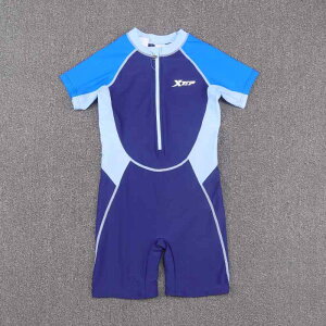  q bVK[h  j̎q JWA Ăh~  Wbp[ T[tX[c C v[