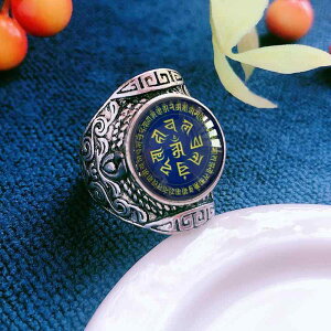 w  O  F }g YO Ch  ^JO