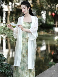 fB[X wl s[X hX L~ g VtH  n  KE Zbg