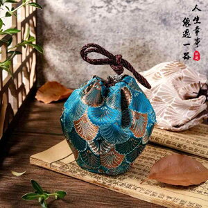  [ {bNX oXPbg gC H z G  i zVi AeB[N  g