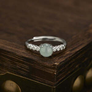 指輪 レディース 女性用 925シルバー 天然A級翡翠 フリーサイズ 開口調整可能 軽奢 高級感 幾何学 ラウンドデザイン ファッション 通勤 オールシーズン 汎用性