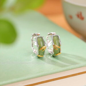 イヤリング レディース S925純銀 青翡翠 竹モチーフ 竹の葉 透かし彫り ライトラグジュアリー モダンチャイニーズ レトロ 個性的 文芸風 ピアス イヤークリップ 春夏 爽やか