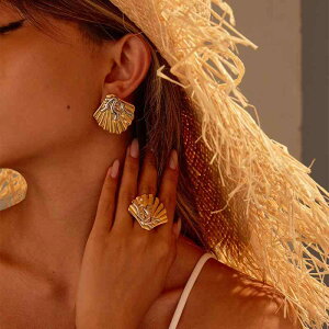 アクセサリー レディース 女性用 電気メッキ加工 軽奢風 ファッション 通勤 欧米風 インスタ映え 海洋風 リゾート 貝殻 珊瑚 チタン製ピアス ステンレス製指輪 夏季