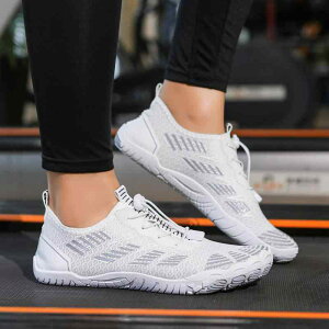 室内 トレーニングシューズ 男女兼用 ユニセックス 軽量 通気性 滑り止め 静音 ジム フィットネス ヨガ ランニングマシン 縄跳び ワークアウト クッション性 ソフトソール 耐摩耗性
