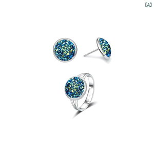 アクセサリーセット レディース サイズ調整可能 シルバーカラー ステンレス製 チタン鋼 電気メッキ加工 ブルークリスタル クラスター 幾何学デザイン 指輪 ピアス ファッション オフィス