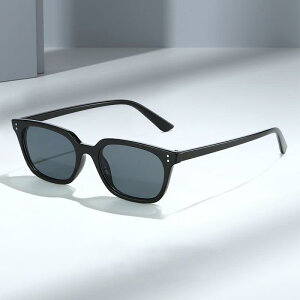 TOX Y fB[X g  UVJbg UV400 y Ռ XNGA hCu X|[c AEghA ނ s ^] ig PCf xtΉ \ CtGT[ t@bV